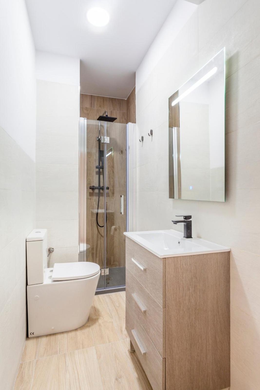 Modern Flat By Mercado Central In Ciutat Vella バレンシア エクステリア 写真